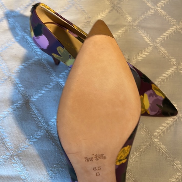 Coach Floral Leather Pump, new - Picture 11 of 12